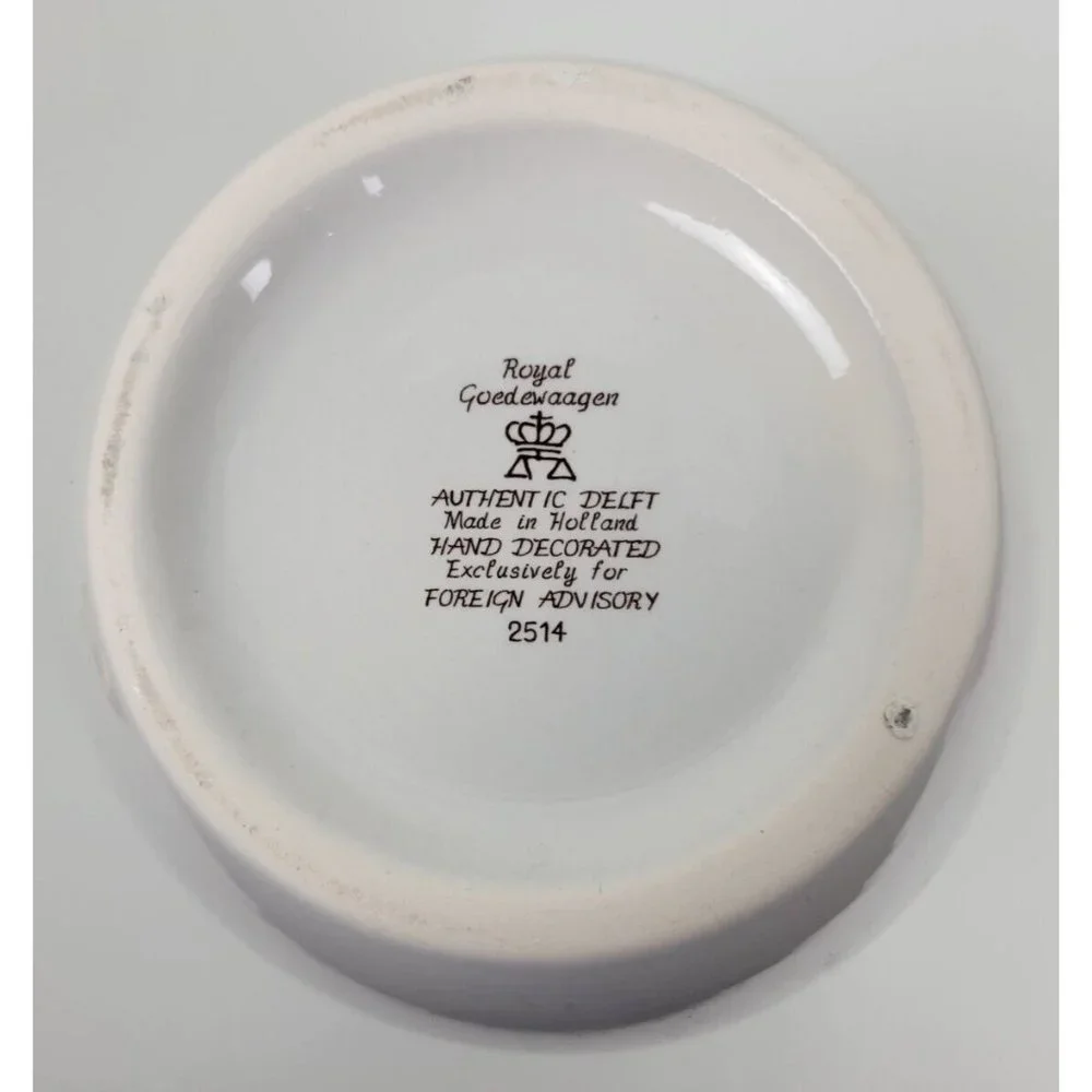 Vintage Royal Goedewaagen Delft Cleary Tobacco Jar Apothecary w Brass Lid  11.5